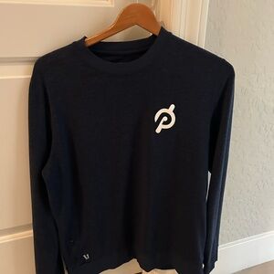Vuori navy sweatshirt with white logo